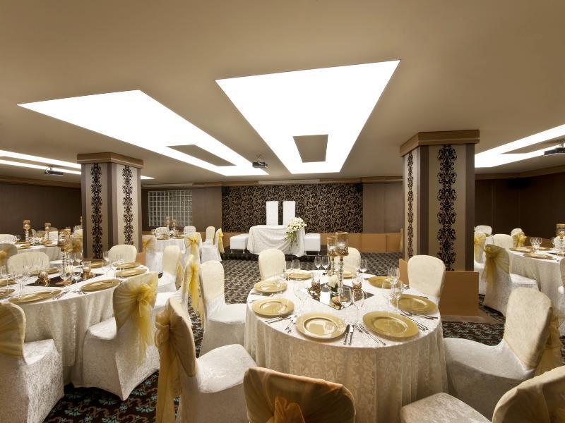 Aspera Hotel Altunizade Estambul Exterior foto